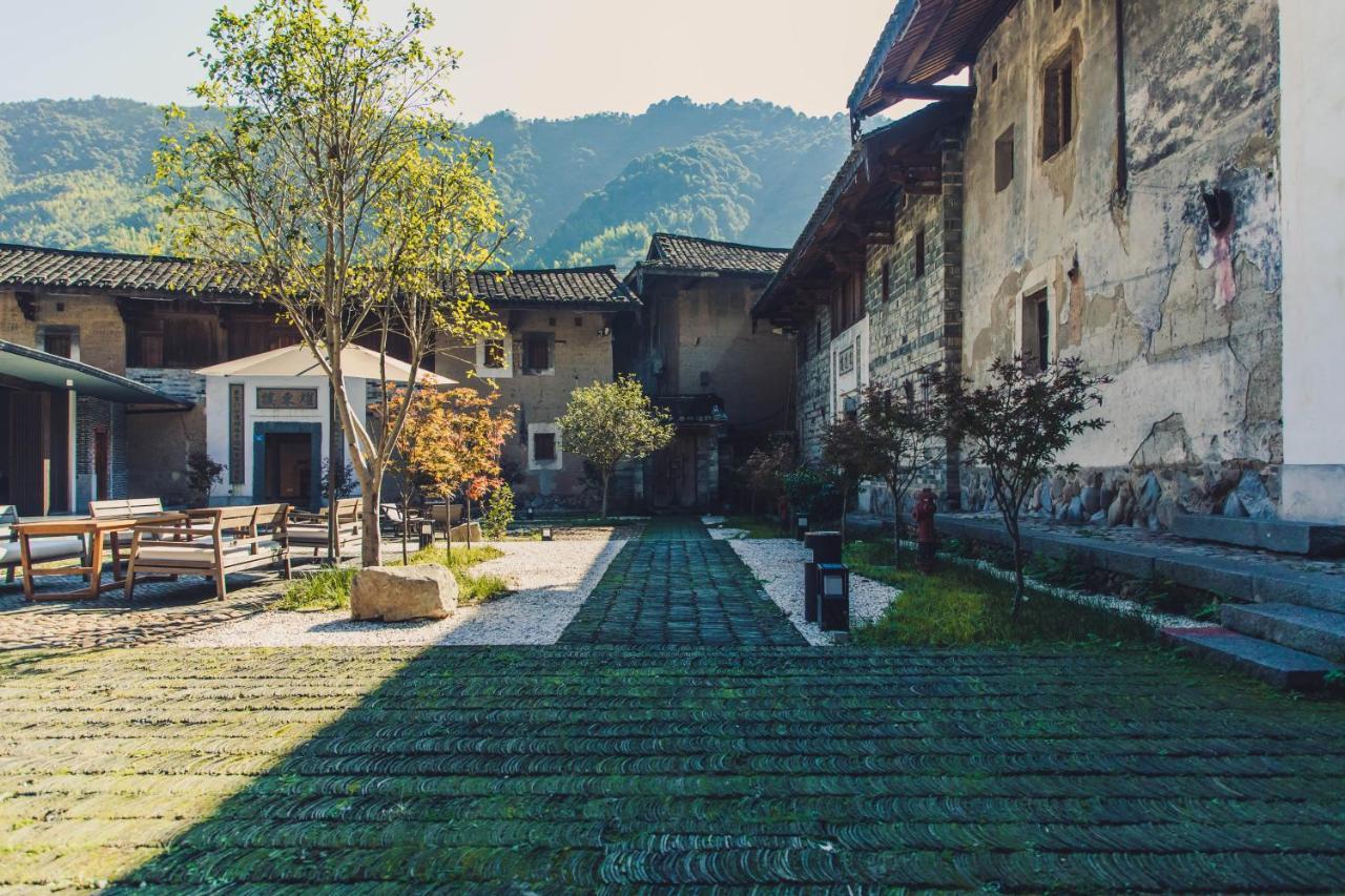 Tsingpu Tulou Retreat Hotel Zhangzhou Exterior photo